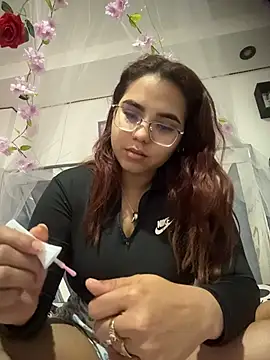 Miapeyton online show from September 28, 4:56 pm