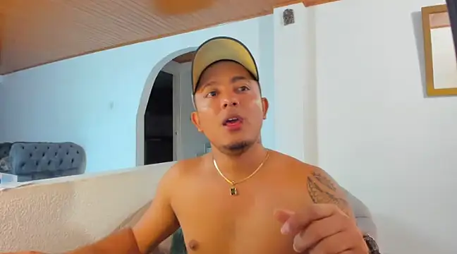 Michael Acosta online show from February 5, 1:04 am