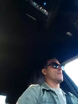 Snapshot of Lucas___81 chatting on October 24, 8:00 am Lucas 81 online show from October 24, 8:00 am