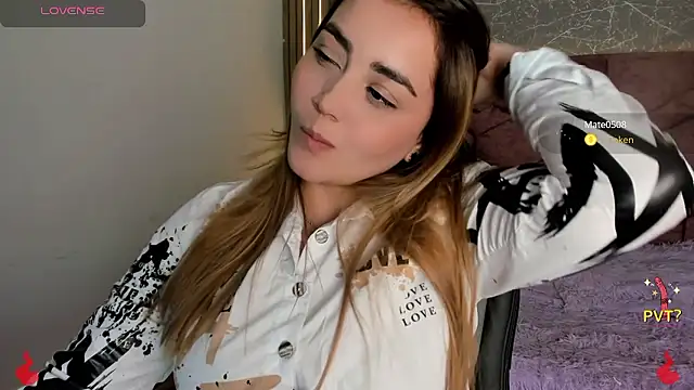 Lucia star   online show from December 5, 7:17 pm