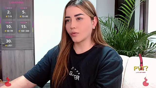 Lucia star   online show from November 9, 7:12 pm