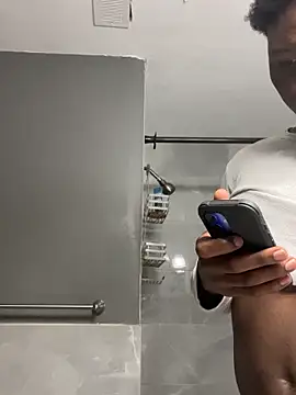 Snapshot of Festivitiesking1 chatting on November 3, 1:23 pm Festivitiesking1 online show from November 3, 1:23 pm