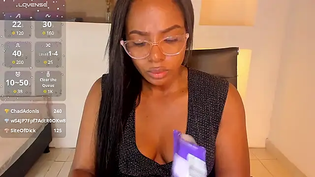 IvyBliss8 online show from January 17, 6:02 pm