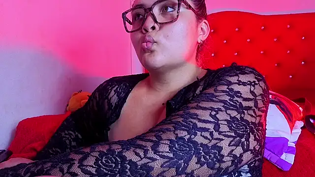 Agatha humidity online show from April 22, 7:59 pm