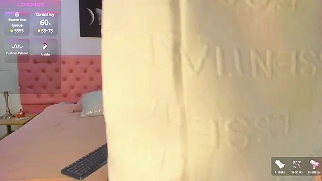 Snapshot of Latrellx7 chatting on January 10, 12:04 pm Latrellx7 online show from January 10, 12:04 pm