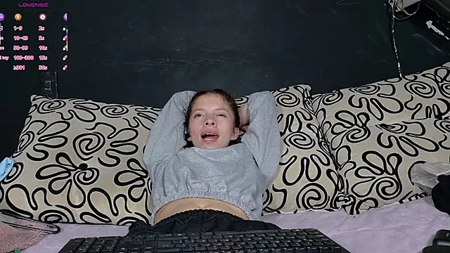 sweetdam12 online show from November 5, 8:53 pm