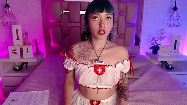 GigiVolkova online show from February 1, 1:12 am