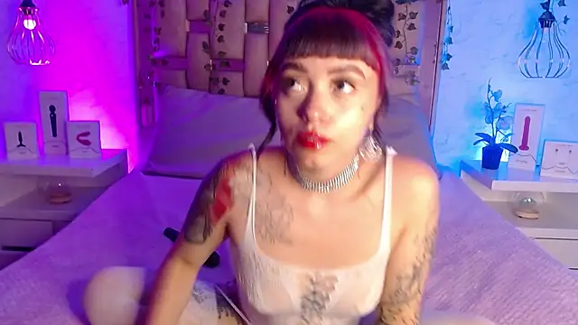 GigiVolkova online show from March 20, 11:12 pm