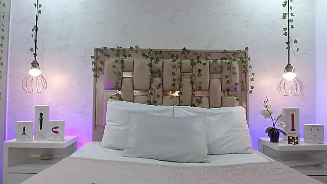 GigiVolkova online show from September 12, 8:09 pm