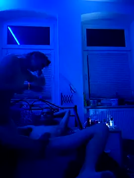 LillyAn123 online show from December 6, 10:19 pm