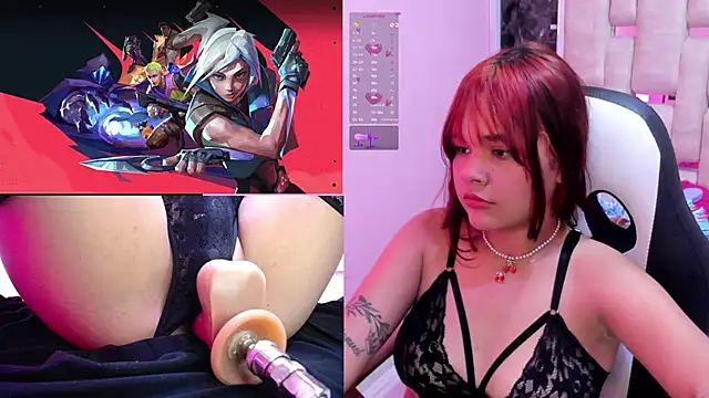 Snapshot of PetiteSalome chatting on January 10, 8:15 pm PetiteSalome online show from January 10, 8:15 pm