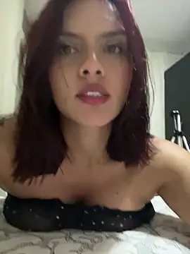 Snapshot of SabrinaVega chatting on January 5, 9:25 pm SabrinaVega online show from January 5, 9:25 pm