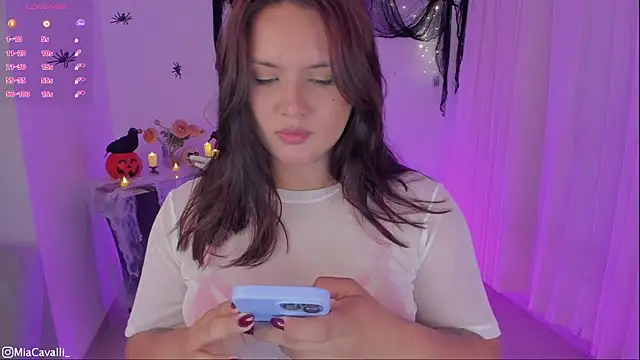Snapshot of SabrinaVega chatting on October 29, 1:19 am SabrinaVega online show from October 29, 1:19 am
