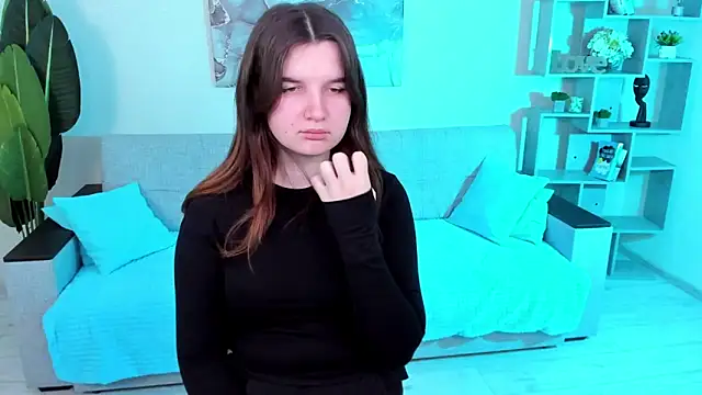 Snapshot of BonneyLove chatting on January 24, 10:19 pm BonneyLove online show from January 24, 10:19 pm