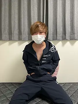 Snapshot of onimakura chatting on January 10, 11:45 am onimakura online show from January 10, 11:45 am