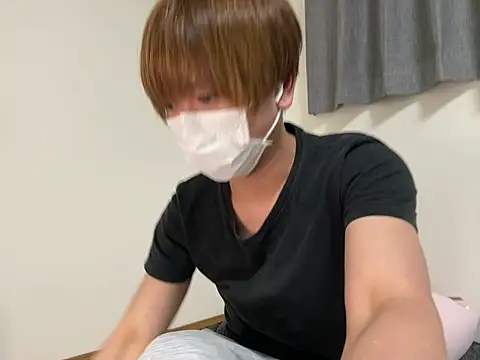 Snapshot of onimakura chatting on March 15, 1:28 pm onimakura online show from March 15, 1:28 pm