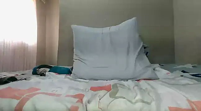 WetwetPussy31 online show from March 5, 11:38 am
