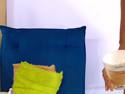 Black-Desire online show from March 6, 5:24 am