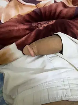 Snapshot of hamed-697 chatting on February 2, 8:08 pm hamed-697 online show from February 2, 8:08 pm