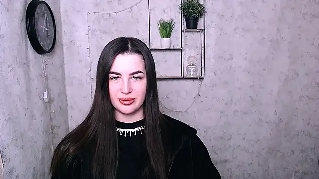 Snapshot of DivaKaily_ chatting on December 7, 5:26 am DivaKaily online show from December 7, 5:26 am