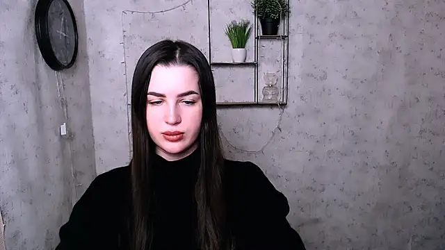 Snapshot of DivaKaily_ chatting on December 12, 5:42 am DivaKaily online show from December 12, 5:42 am