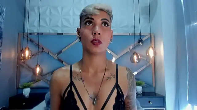 MiaMorgan  online show from March 3, 7:49 pm