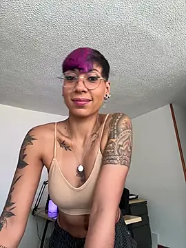 MiaMorgan  online show from May 31, 2:46 pm