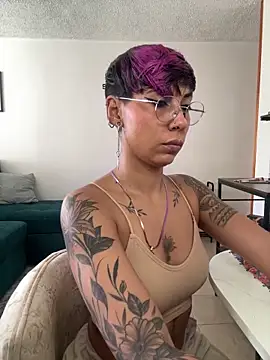 MiaMorgan  online show from June 10, 2:49 pm