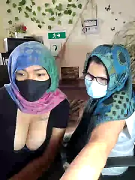 Snapshot of NAJWA-ARAB chatting on December 17, 5:36 pm NAJWA-ARAB online show from December 17, 5:36 pm