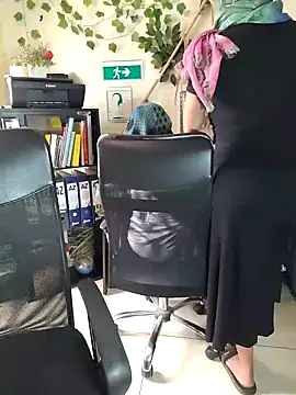 Snapshot of NAJWA-ARAB chatting on January 24, 5:53 pm NAJWA-ARAB online show from January 24, 5:53 pm