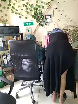 Snapshot of NAJWA-ARAB chatting on February 6, 2:04 pm NAJWA-ARAB online show from February 6, 2:04 pm