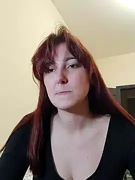 Snapshot of MiaStika chatting on December 14, 3:58 pm MiaStika online show from December 14, 3:58 pm