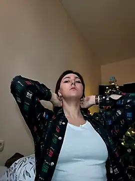 Snapshot of MiaStika chatting on December 29, 9:17 am MiaStika online show from December 29, 9:17 am