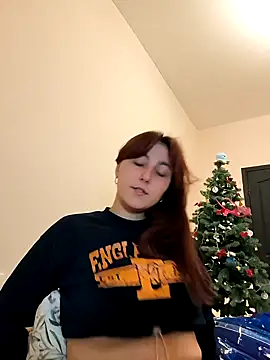 Snapshot of MiaStika chatting on January 4, 6:30 pm MiaStika online show from January 4, 6:30 pm