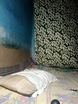 Snapshot of AparnaBoudi chatting on September 9, 6:29 pm AparnaBoudi online show from September 9, 6:29 pm