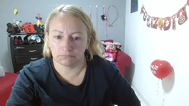 emperabigbootybigass online show from February 24, 12:26 pm