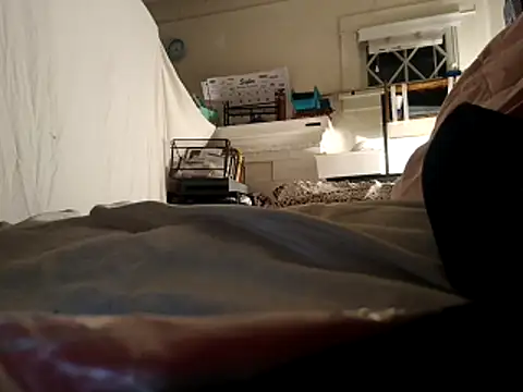 Snapshot of DevinToore chatting on October 22, 2:23 am DevinToore online show from October 22, 2:23 am