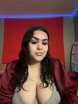 iTrapXXXBACKUP online show from January 8, 11:30 pm