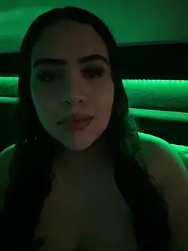 iTrapXXXBACKUP online show from April 18, 8:18 am