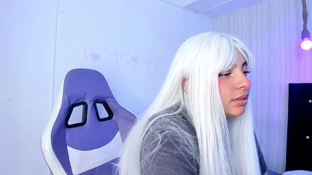 miku katsuragi online show from December 16, 2:16 am