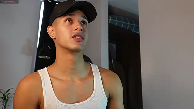 Busterspinter online show from April 22, 4:08 pm