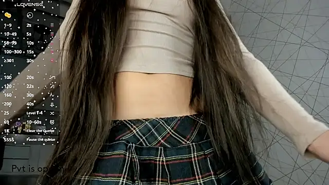 sailorrmoon online show from November 6, 3:29 am