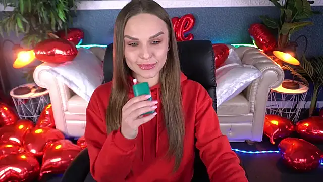 KiraGrayy online show from February 18, 1:40 pm