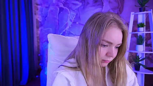 EmilySunshineS online show from November 10, 7:07 am