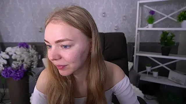 EmilySunshineS online show from January 11, 7:35 am