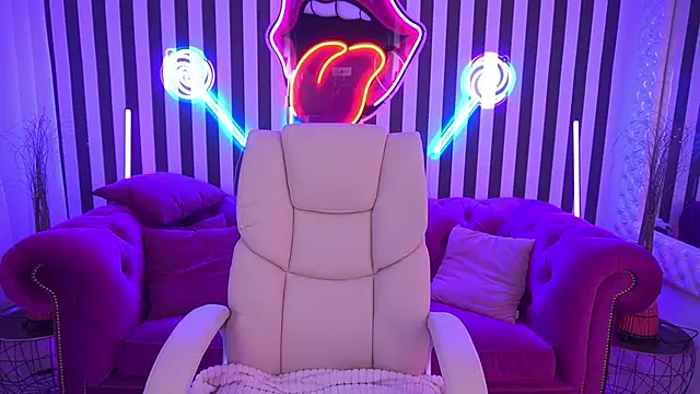 EmilySunshineS online show from April 22, 5:54 am