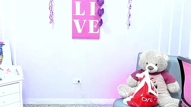 Andy Gamboa online show from March 6, 1:14 pm