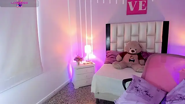 Andy Gamboa online show from November 11, 1:11 pm