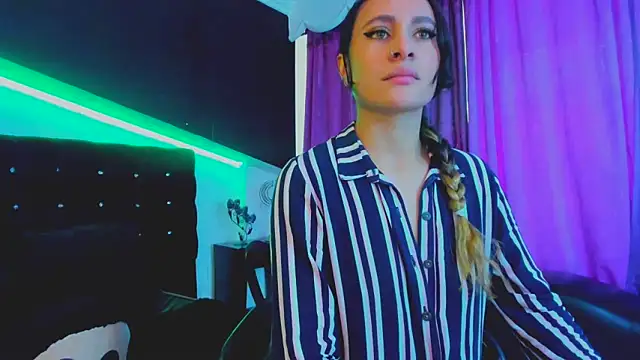 Coral Gibson online show from March 20, 12:22 pm