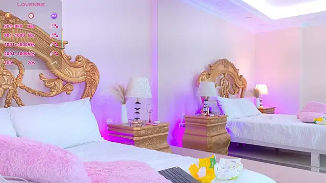 AshleyFerri online show from April 1, 12:06 pm